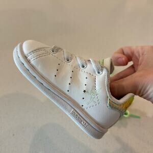 Adidas x Disney Stan Smith "Tinkerbell" Infant Sneakers size 4k